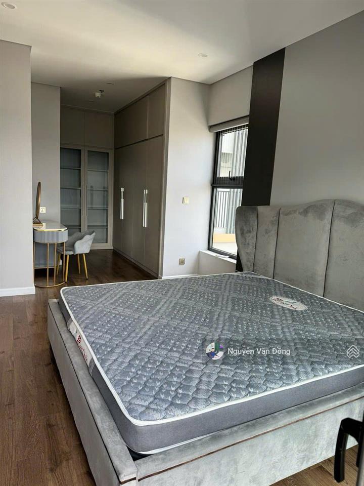 Giá tốt nhất dự án! bán căn góc 2 mặt thoáng cực hiếm tầng đẹp, view thông thoáng, nội thất đầy đủ