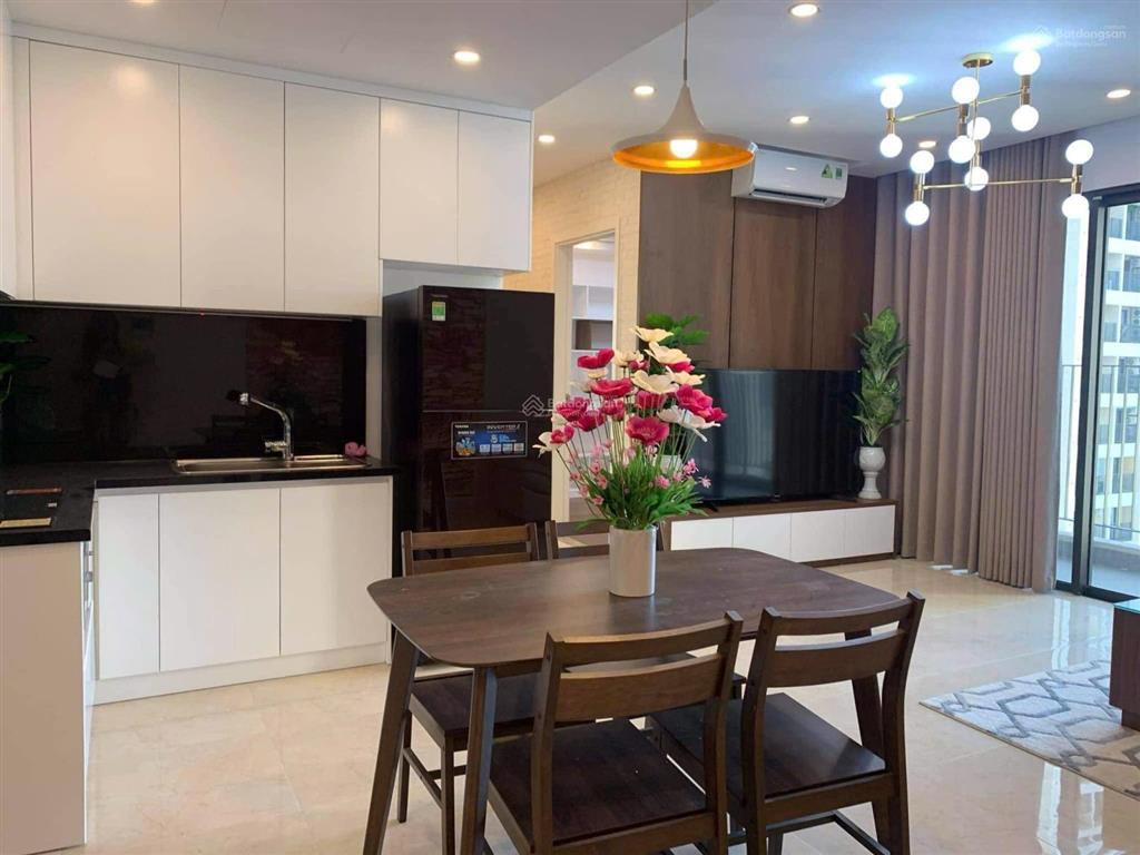 Bán căn hộ 2 phòng ngủ tầng đẹp dự án thái hà bộ công an, sổ đỏ lâu dài, nội thất đầy đủ về ở ngay