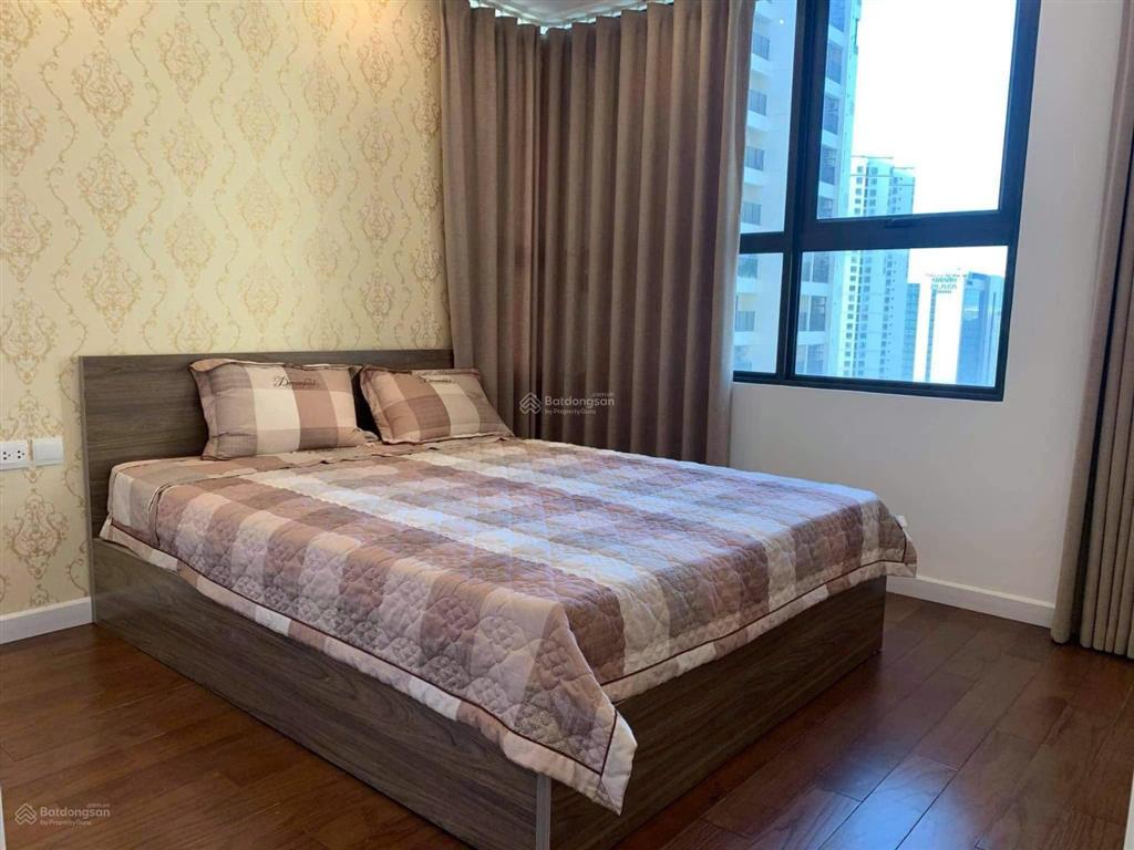 Bán căn hộ 2 phòng ngủ tầng đẹp dự án thái hà bộ công an, sổ đỏ lâu dài, nội thất đầy đủ về ở ngay