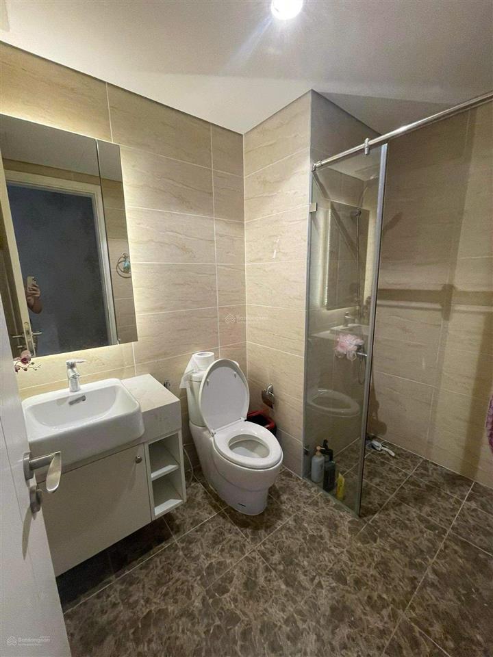 Bán căn hộ 2 phòng ngủ tầng đẹp dự án thái hà bộ công an, sổ đỏ lâu dài, nội thất đầy đủ về ở ngay