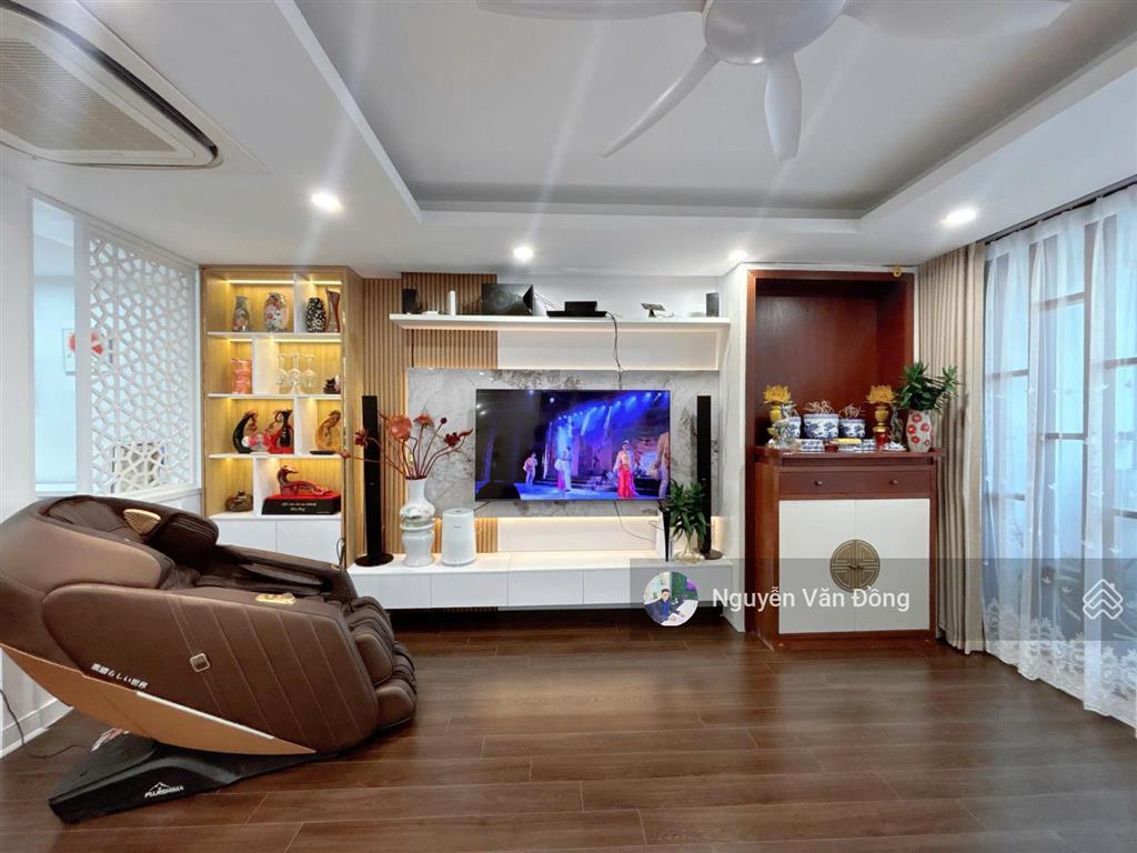 Giá cực tốt! chính chủ cần bán căn hiếm 2n 2vs tầng đẹp, săn sổ đỏ  chung cư 51 quan nhân