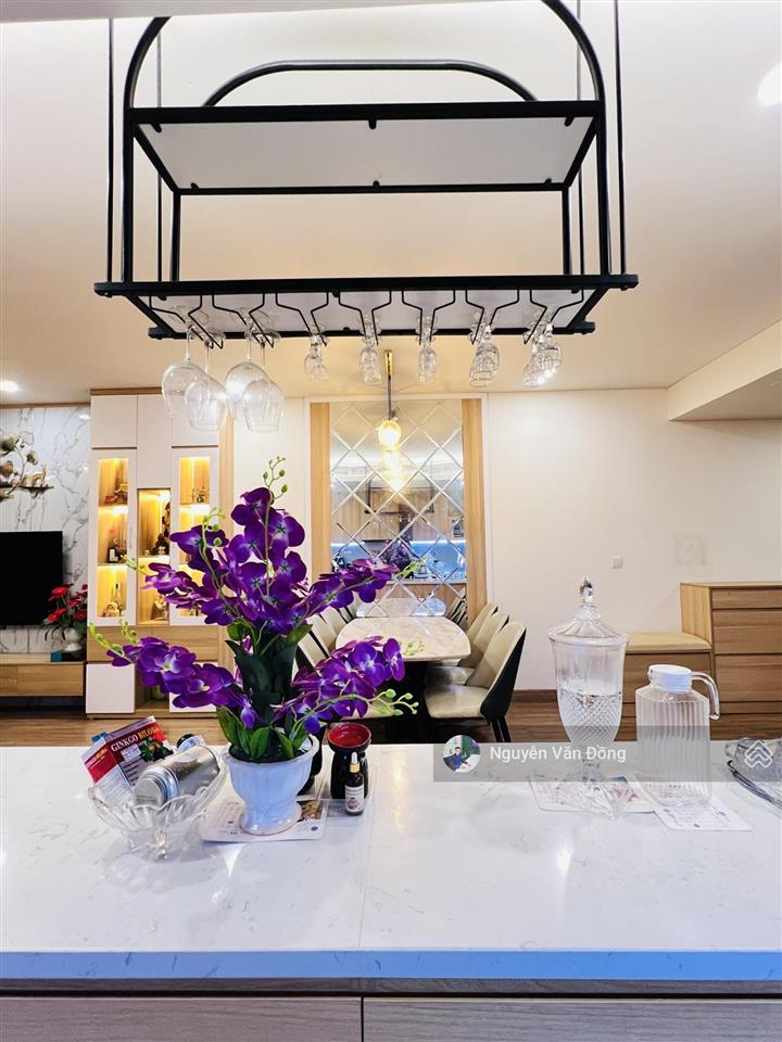 Cam kết nhà đẹp như hình, giá tốt nhất thị trường, căn 3 ngủ 130m, sổ đỏ sẵn giao dịch, full đồ đẹp