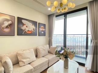Gia đình cần bán căn hộ cao cấp sky park tầng đẹp, nội thất đầy đủ, sổ đỏ chính chủ sẵn giao dịch