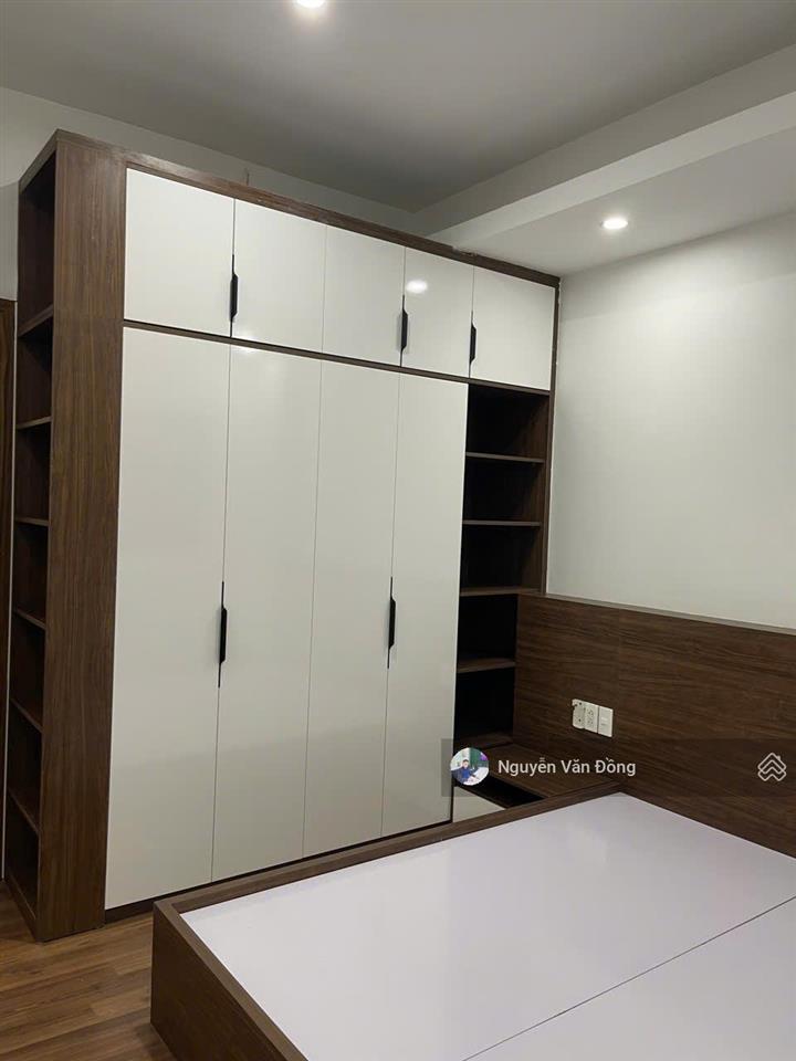 Gia đình cần bán căn hộ góc tòa vinaconex 3 trung văn, sổ đỏ sẵn giao dịch, để lại full đồ nội thất