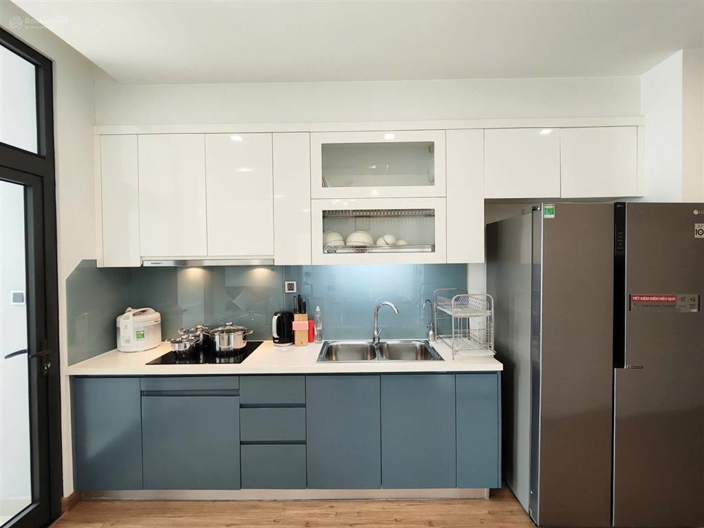 Giá cực tốt, chủ cần bán gấp căn hộ cao cấp 2 ngủ đẹp dự án vinhomes metropolis, nội thất đầy đủ