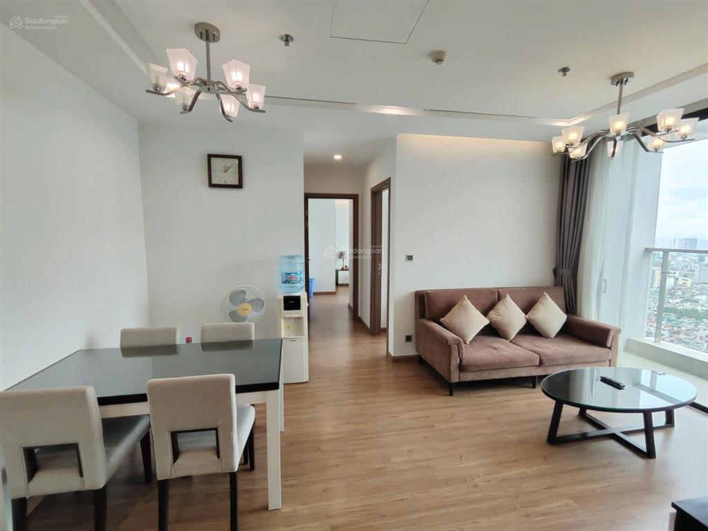 Giá cực tốt, chủ cần bán gấp căn hộ cao cấp 2 ngủ đẹp dự án vinhomes metropolis, nội thất đầy đủ