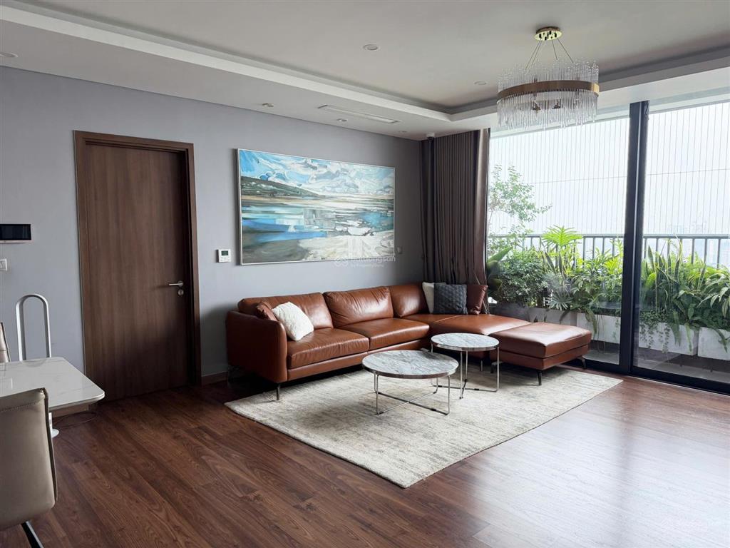 Gia đình cần bán căn hộ dolphin plaza giá tốt thị trường, tặng lại nội thất đẹp, sổ đỏ sẵn