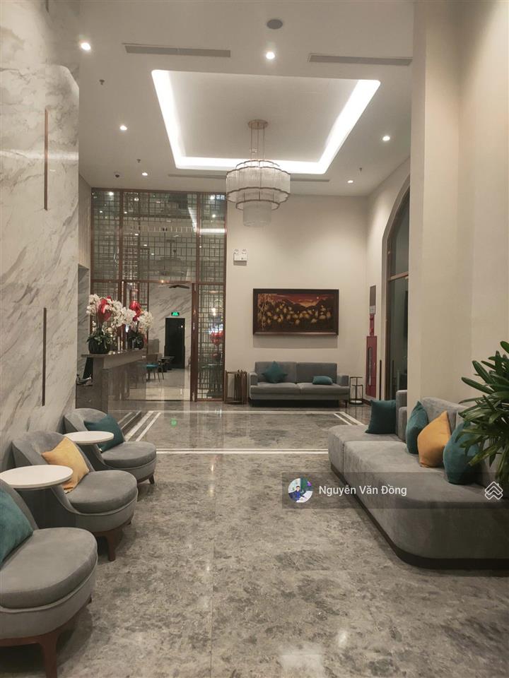 Bán căn hộ cao cấp view hồ the gloria số 8 nguyên hồng, tặng full đồ nội thất cao cấp, sổ đỏ sẵn
