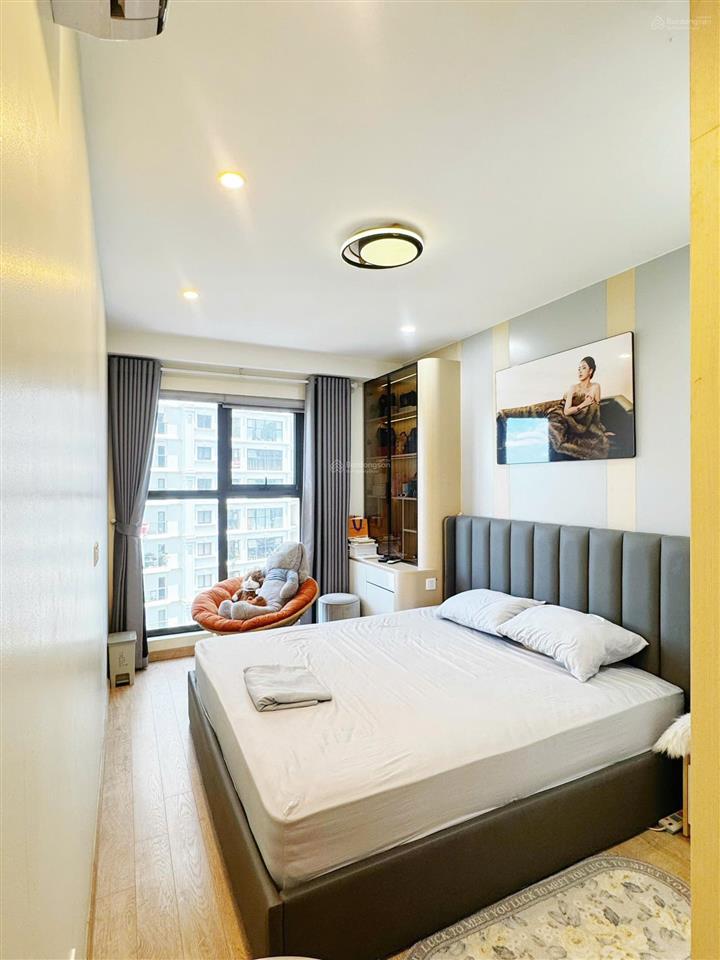 Gia đình cần bán căn hộ 2 ngủ rộng, view hồ đẹp, sổ đỏ sẵn dự án hancorp plaza, trần đăng ninh