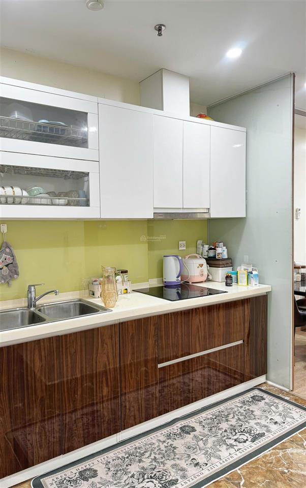 Gia đình cần bán căn hộ 2 ngủ rộng, view hồ đẹp, sổ đỏ sẵn dự án hancorp plaza, trần đăng ninh