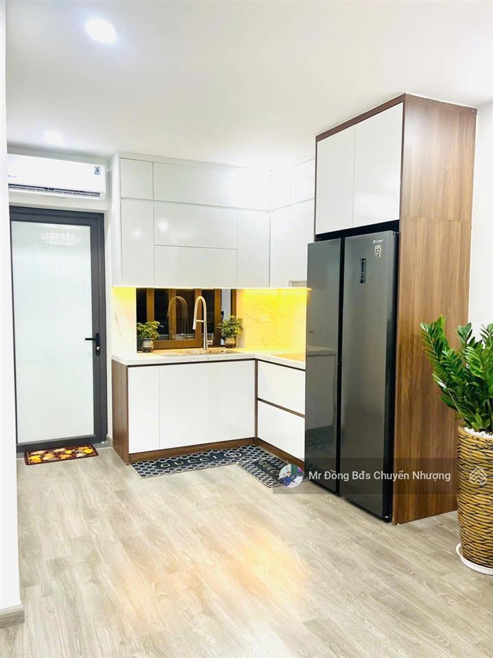 Chuyển công tác cần bán căn hộ 3 ngủ đẹp, trung tâm mỹ đình, sổ đỏ sẵn giao dịch, nội thất đầy đủ
