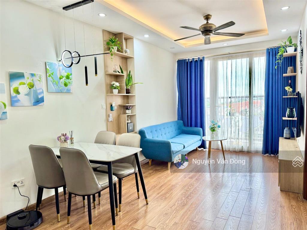 Giá tốt tại dự án  gia đình cần bán căn 2 ngủ, 2wc tầng đẹp hd mon city, full nội thất, sổ đỏ sẵn