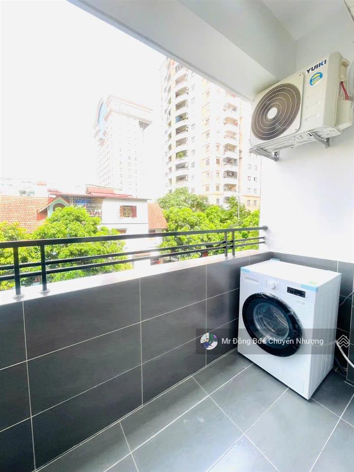 Chuyển công tác cần bán căn hộ 3 pn đẹp, trung tâm mỹ đình, sổ đỏ sẵn giao dịch, nội thất đầy đủ