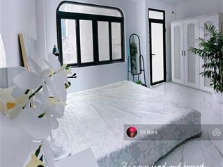 Bán toà chdv cầu giấy, 6t thang máy, 15pkk, dòng tiền 80tr/th, full nội thất, ngõ nông, giá 17,5