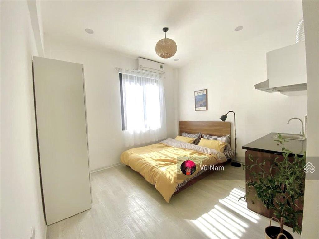  toà chdv, đường láng, ngõ thông, gần hồ, 9pkk, dòng tiền 50 tr/th, dt 50m2 giá  12,7 tỷ tl