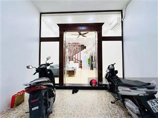 Bán nhà mới tôn đức thắng, dân xây, ô chờ thang máy, tặng nội thất, ngõ thông kd, dt 47m, 7 t 11.8