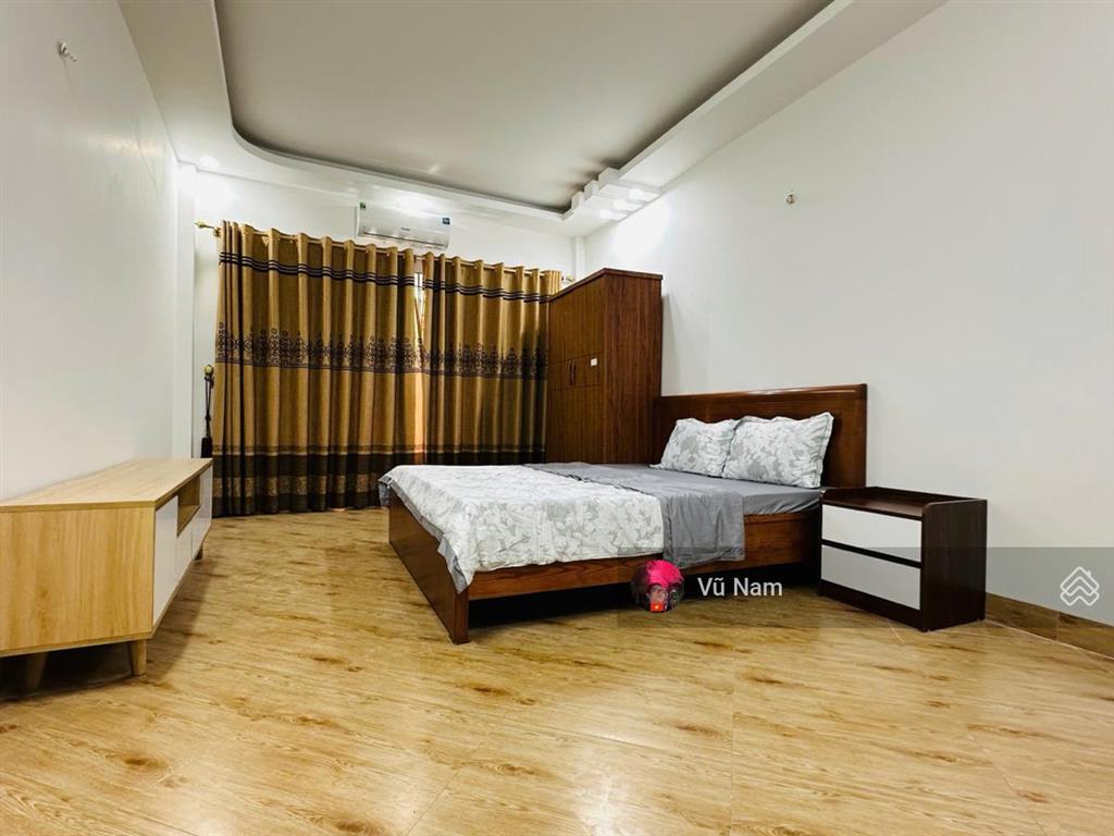 Bán nhà đẹp văn chương, tặng nội thất, dân xây, 15m ra mặt ngõ, 33m2 x 5t, mt 4m, giá 8.8 tỷ