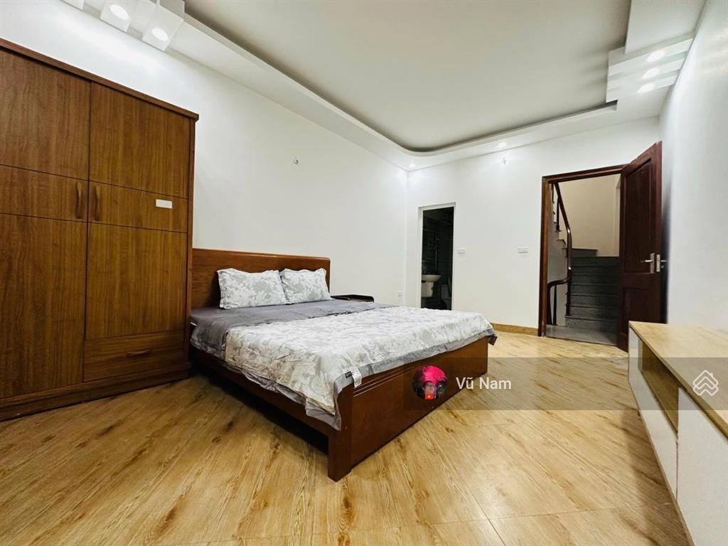 Bán nhà đẹp văn chương, tặng nội thất, dân xây, 15m ra mặt ngõ, 33m2 x 5t, mt 4m, giá 8.8 tỷ