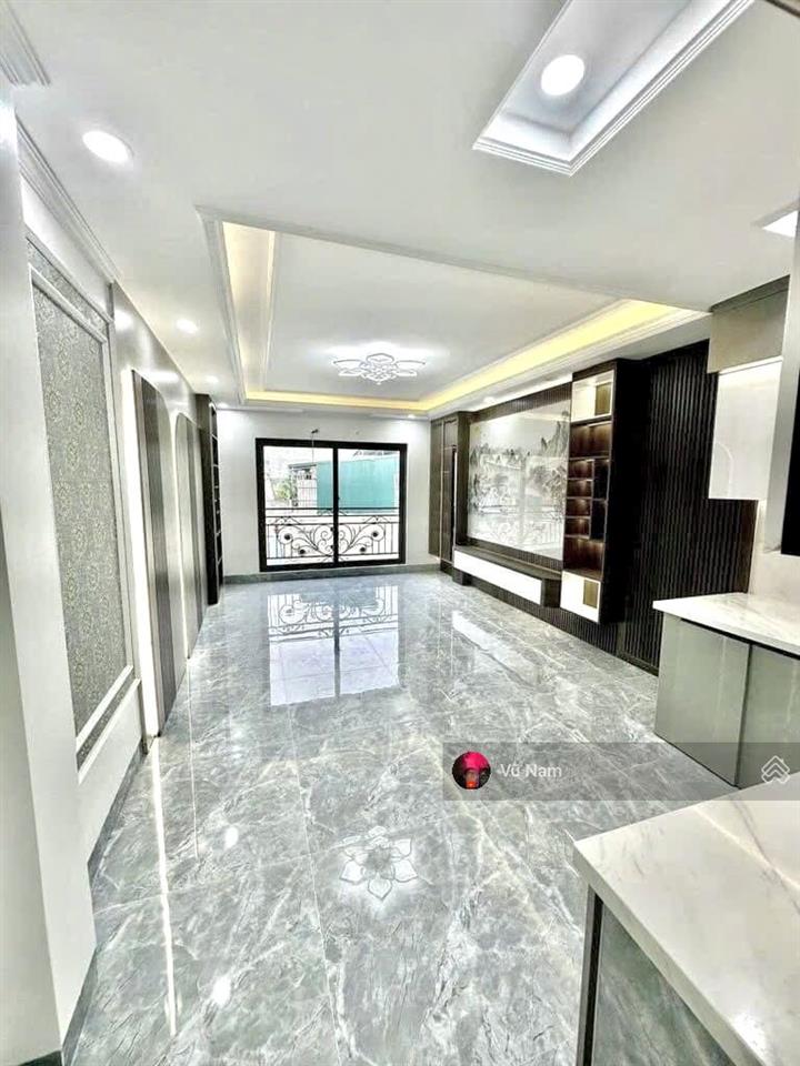 Bán toà nhà khâm thiên, mặt ngõ kd ba gác, 3 bước ra phố 35m2 x 7tthang máy, mt 4.1m giá  12.5tỷ