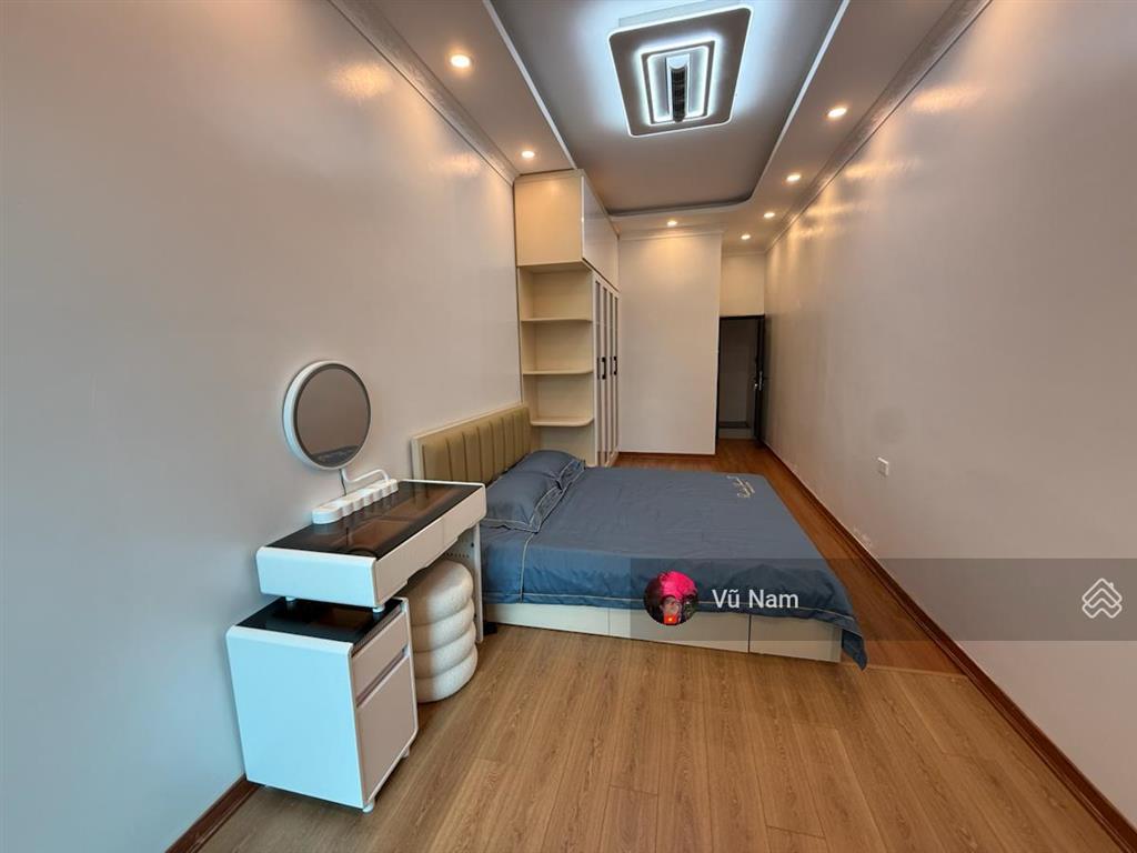  bán nhà thái thịnh, ngõ ba gác, thông kd , dân xây dt 35m x 5 tầng, mt đẹp giá  8.5 tỷ tl