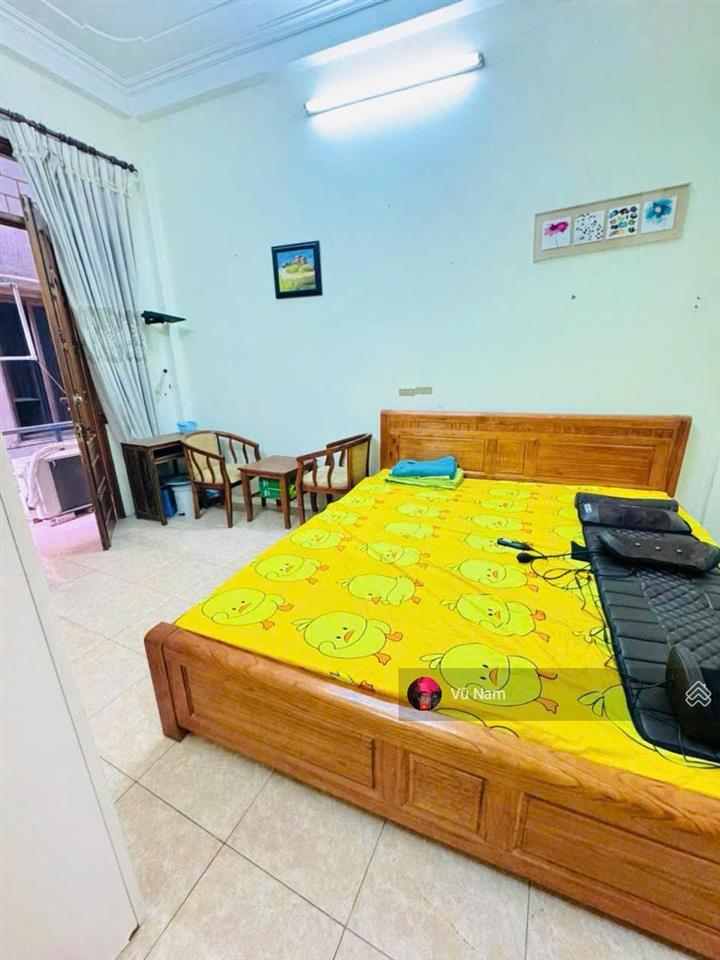  bán nhà láng hạ, dân xây, thoáng sáng, 3 pn, dt 35m2 x 5 t mt 3.8 m giá 8.9 tỷ tl