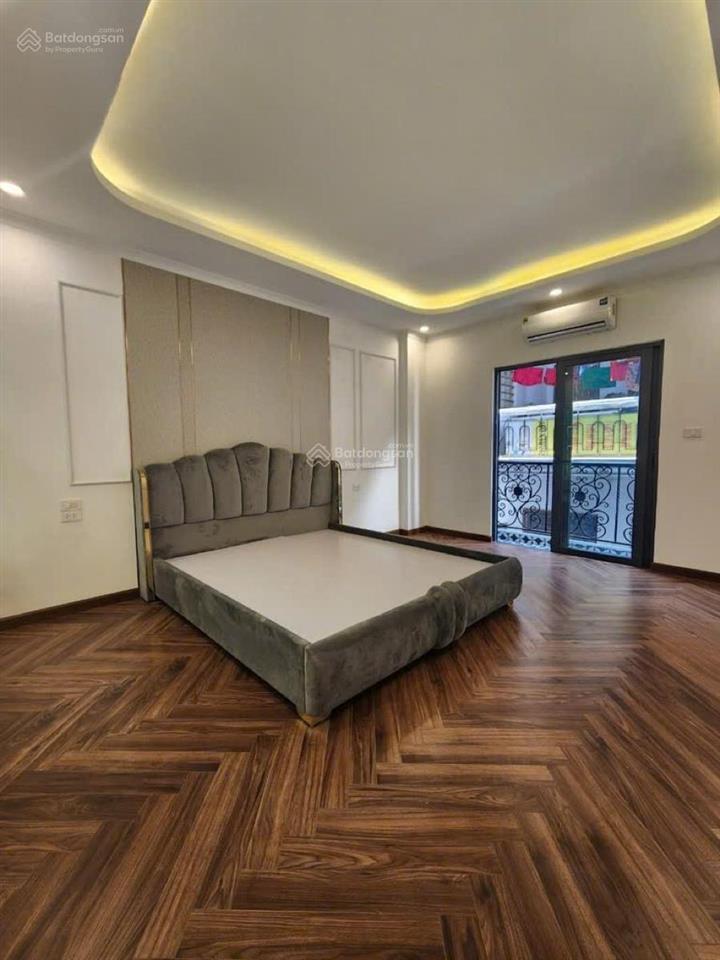 Bán nhà hào nam, ngõ thông kd, 1 phút ra phố, ba gác đua, thang máy, ở sướng 45m2*6t giá 11 tỷ