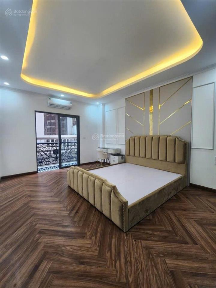 Bán nhà hào nam, ngõ thông kd, 1 phút ra phố, ba gác đua, thang máy, ở sướng 45m2*6t giá 11 tỷ