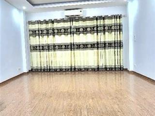  bán nhà hoàng cầu, ngõ nông, vf3 đỗ cửa thoáng sáng, dân xây giá 12 tỷ tl