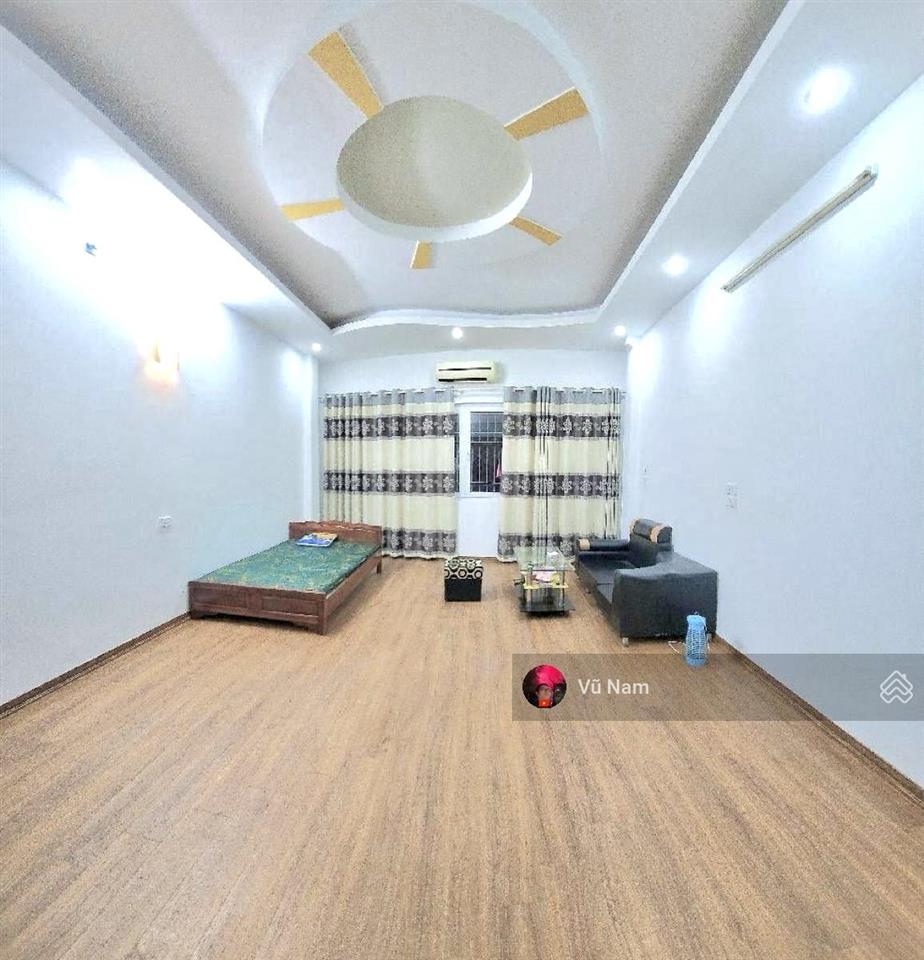  bán nhà hoàng cầu, ngõ nông, vf3 đỗ cửa thoáng sáng, dân xây giá 12 tỷ tl