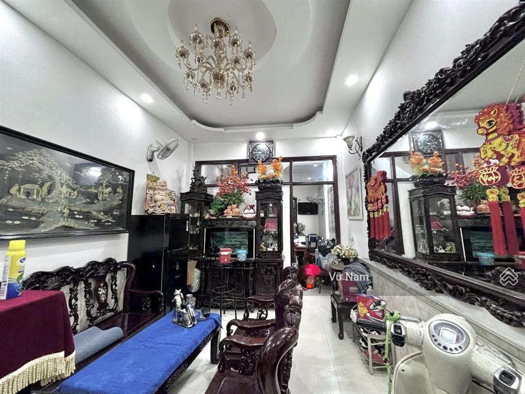  bán nhà hào nam, phân lô vip oto tránh  kinh doanh, thoáng sáng, dân trí cao giá 15tỷ tl