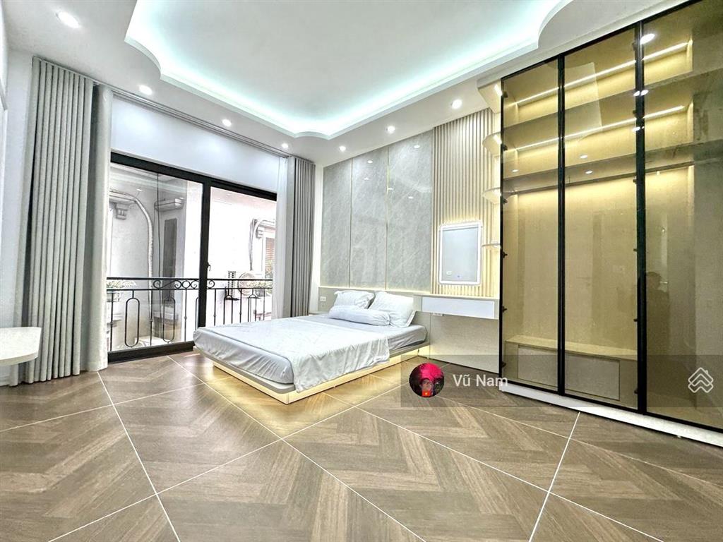 Bán nhà xã đàn, mới đẹp 6 tầng thang máy, full nội thất 3 sao, 10m ra phố, giá 10 tỷ tl