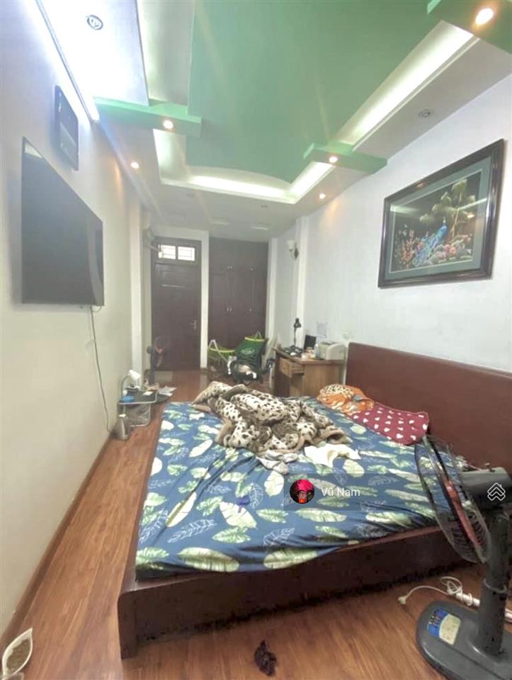 Bán nhà tôn đức thắng, đống đa, 41m2 x 4 tầng, mt 3.7m giá 10.2 tỷ tl