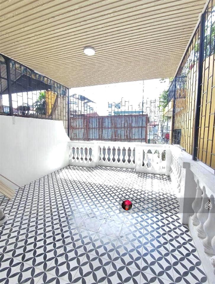 Bán nhà tôn đức thắng, đống đa, 41m2 x 4 tầng, mt 3.7m giá 10.2 tỷ tl