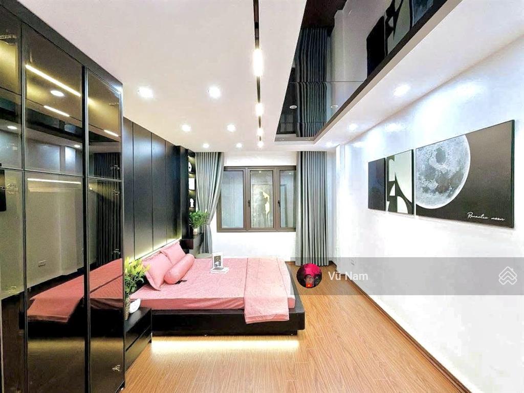 Bán nhà phan phù tiên, đống đa, cách phố 30m, 40m2 x 5 tầng mt 4m giá 10.2 tỷ tl