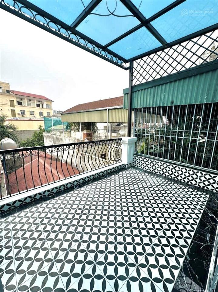  bán nhà đẹp tôn đức thắng, ngõ ba gác  thông kd, thang máy, ở sướng, 35 m x 7 t giá 11,9 tỷ