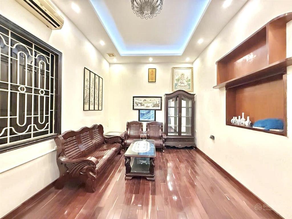 Bán nhà pl nguyễn khang, ngõ nông  oto 7 chỗ tránh nhau, 3 thoáng, kd vp, 73m2 x5t , mt 6 m giá 30