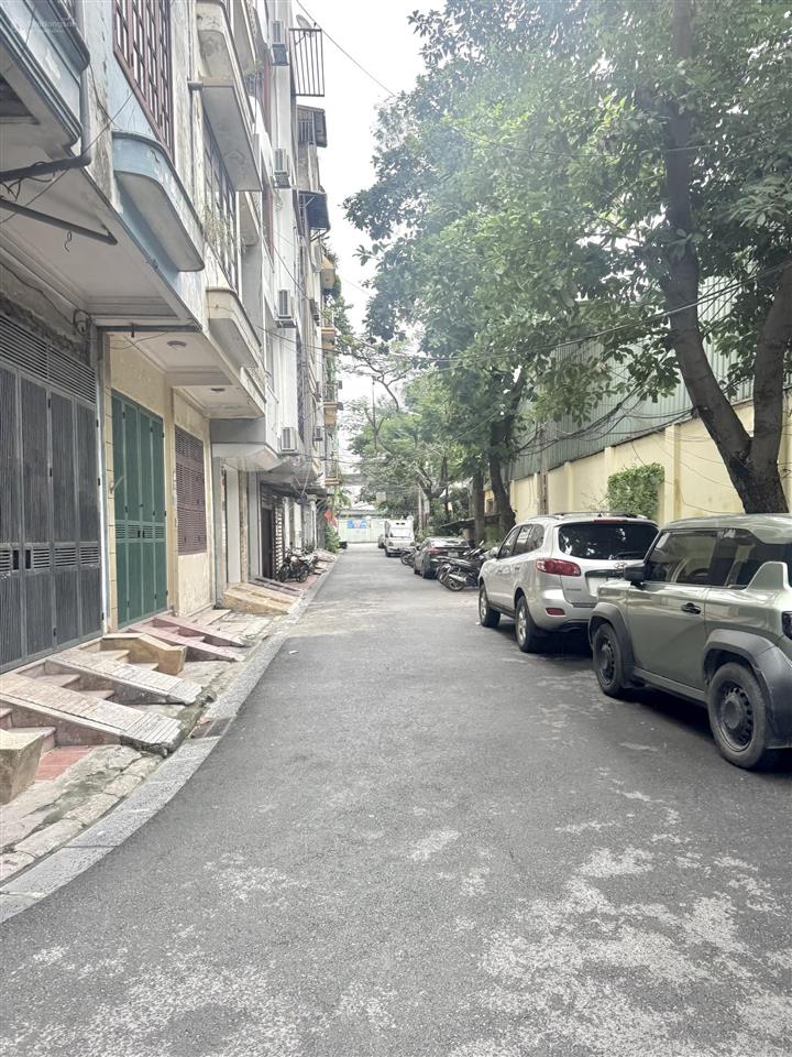  bán nhà phân lô trường chinh, oto tránh , ngõ thông kdvp  dân trí cao , 45m2 x 4 tầng, mt đẹp