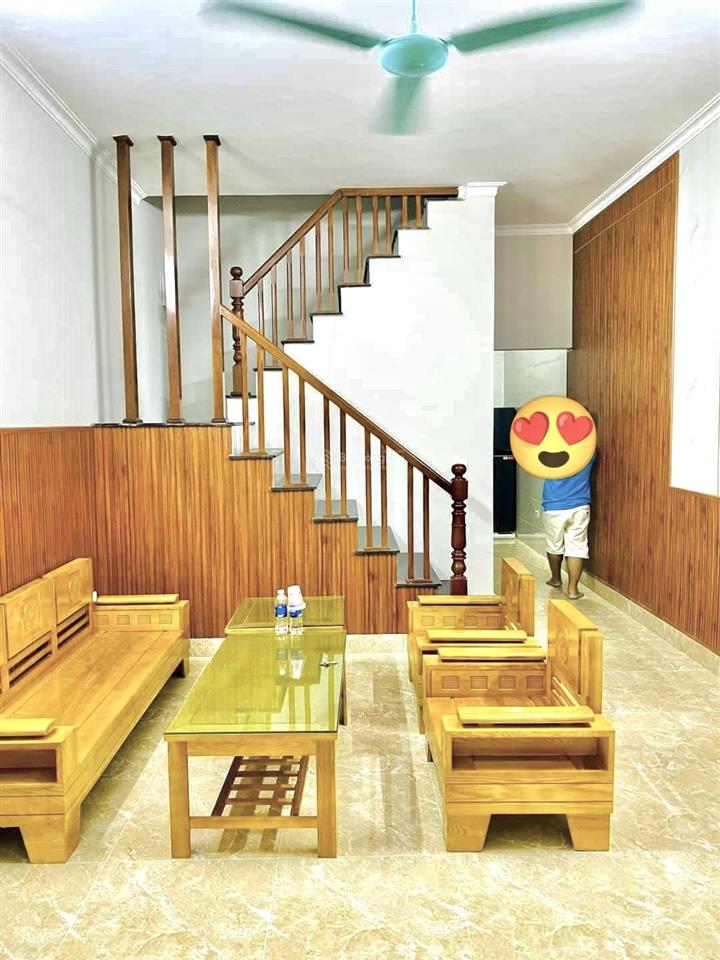  bán nhà phân lô trường chinh, oto tránh , ngõ thông kdvp  dân trí cao , 45m2 x 4 tầng, mt đẹp