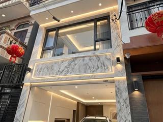 Bán nhà trường chinh, gần phố, ngõ thông, ô tô 7 chỗ, dân trí cao 50m2 giá 20 tỷ tl