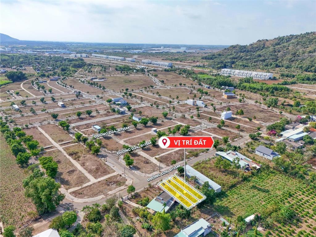 Chủ bán lô độc nhất vô nhị đối diện tái định cư sonadezi xây tự do 180m2 châu đức