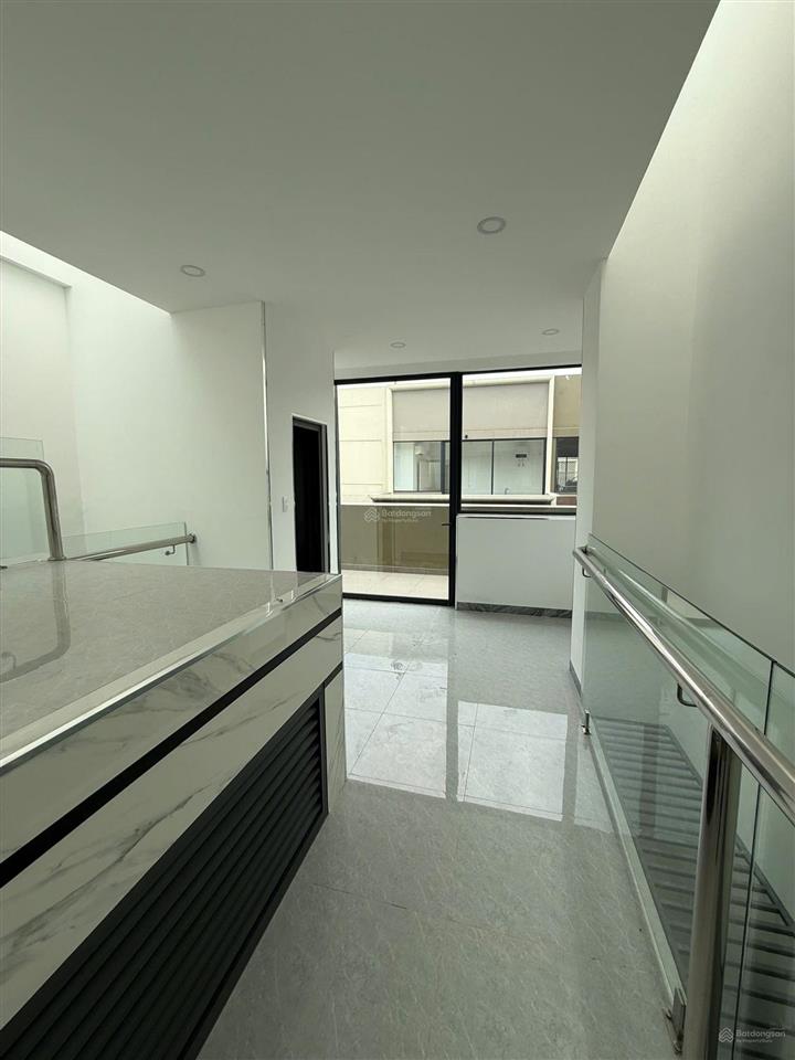 Bán gấp nhà phố soho the global city giá 29 tỷ, 95m2, quận 2.
