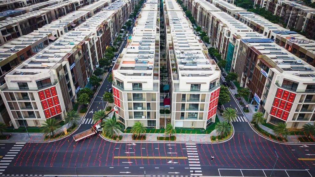 Cho thuê shophouse tại soho  the global city, 45 triệu, 95m2, giá tốt