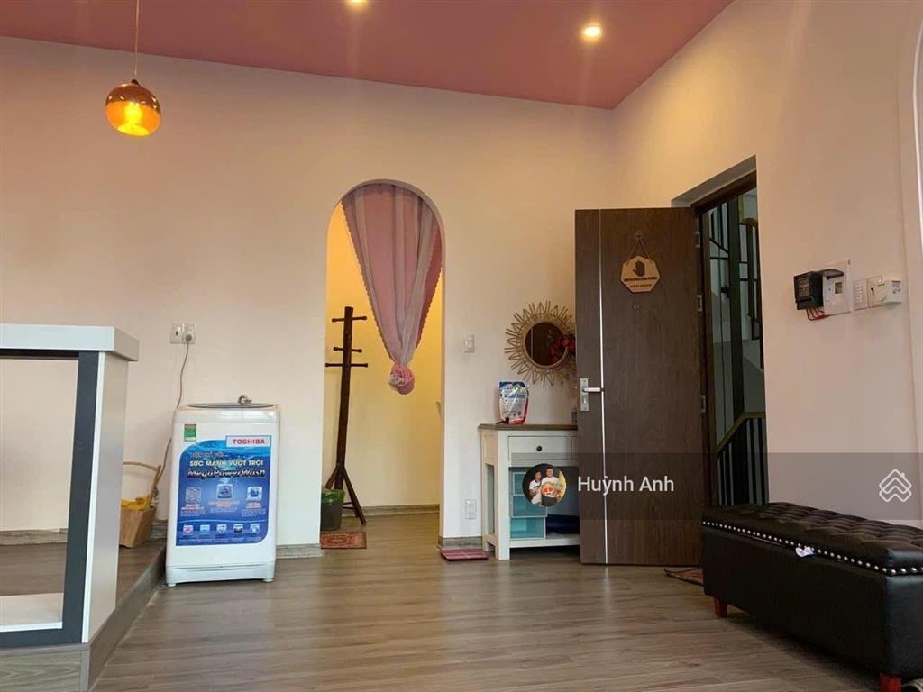 Bán nhà 5 tầng an trung đông sát biển mỹ khê chỉ 7tỷ6! 61m2 (8,7x7,5m) đang có dòng tiên