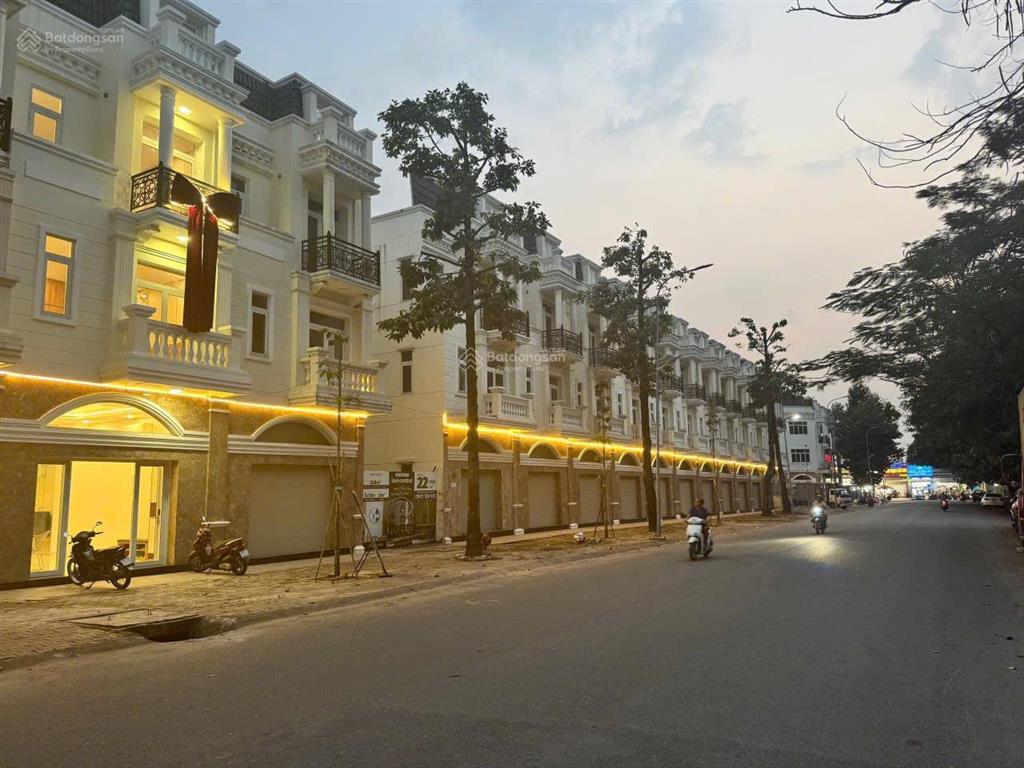 Bán đất nền dự án tại khu dân cư icon central, giá thỏa thuận, 60m2, hot!
