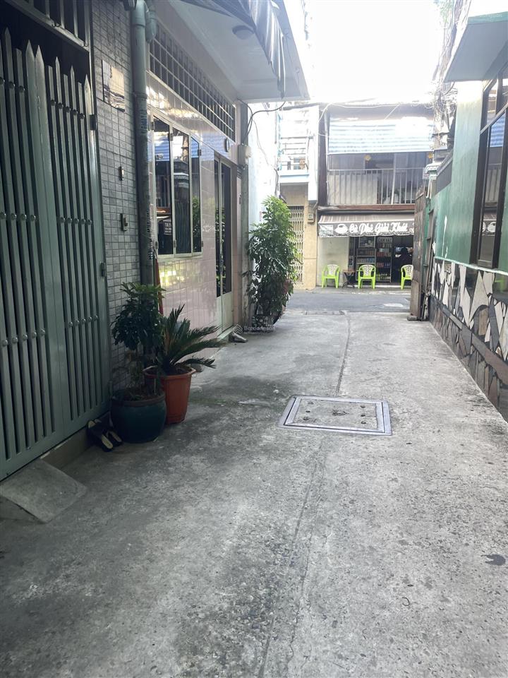 Bán nhà hxh tại lý thường kiệt, 7,3 tỷ, 32m2, 5 tầng cực chất