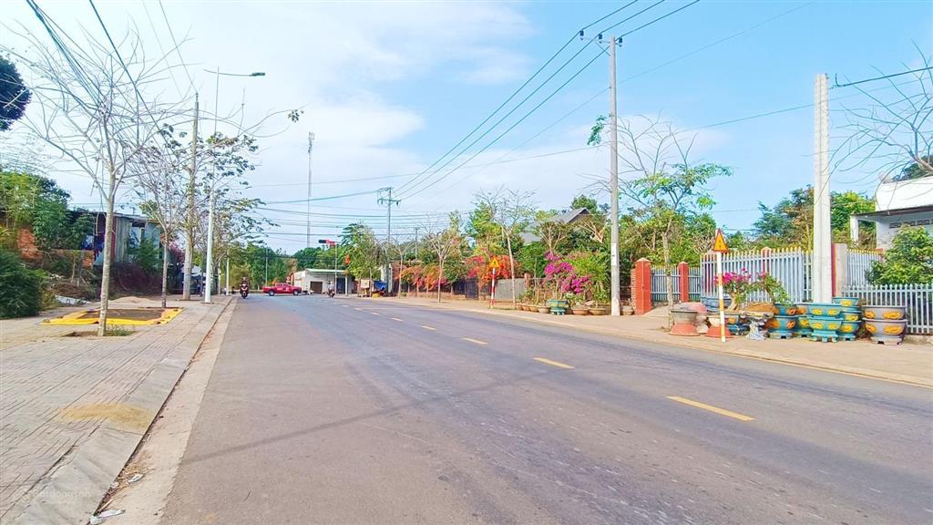 Giảm 33 tỷ chốt 8300 m2 120 m mặt tiền lớn cạnh cty, tttm, tt hành chính vị trí tiềm năng