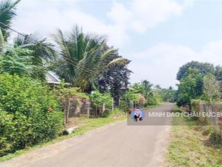 ~1000 m2 cắt lỗ còn 1,85 tỷ (14 x 72)m ngay khu dân cư xã láng lớn và cạnh trường học, ủy ban vip