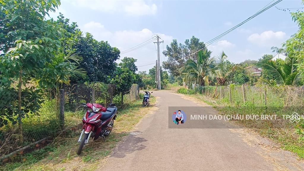 ~1000 m2 cắt lỗ còn 1,85 tỷ (14 x 72)m ngay khu dân cư xã láng lớn và cạnh trường học, ủy ban vip