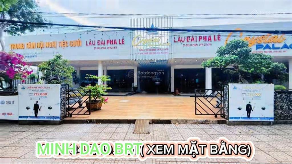 Bán nhà hàng tiệc cưới thu nhập 2 tỷ /tháng gồm 2 sảnh chứa 1000 cơ ngơi đầu tư khủng và đẳng cấp