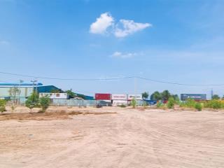 Đất 5700 m2 có 600 tc giá 8,5 triệu /m2 cạnh khu công nghiệp 3 phú mỹ full hồng đất qh 2 mặt tiền